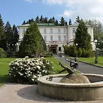 Hotel Parkhotel Golf 4*