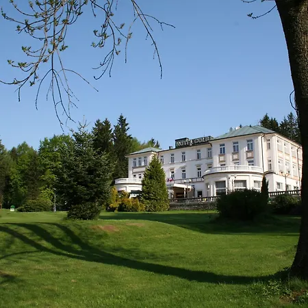 Parkhotel Golf 4* マリアーンスケー・ラーズニェ