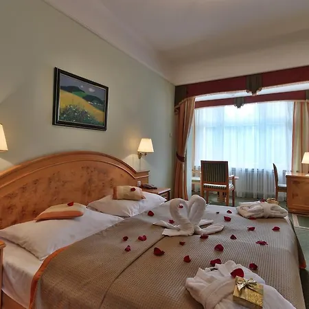 Parkhotel Golf 호텔 마리안스케 라즈네