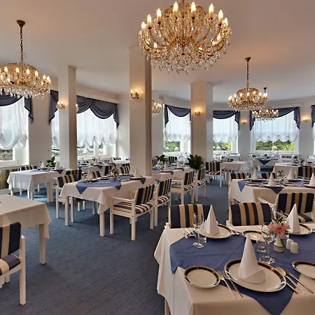 Parkhotel Golf 마리안스케 라즈네